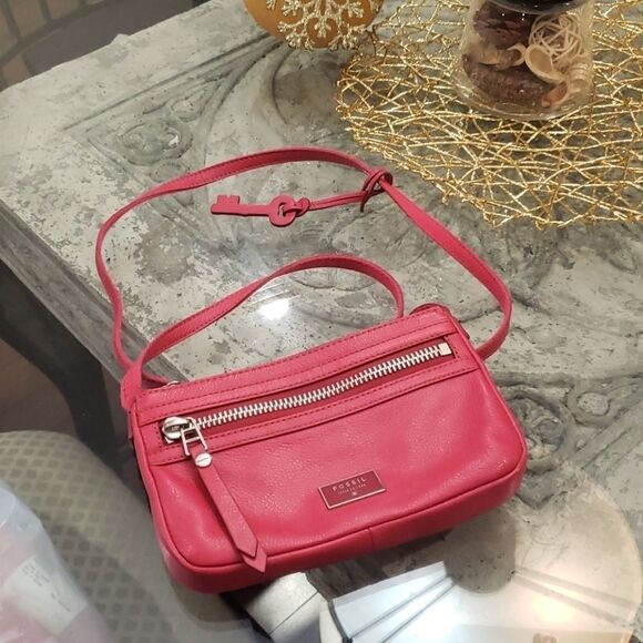 ❤ FOSSIL PURSE - Picture 1 of 7